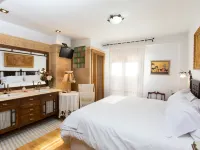 Elvira Hotels in Nigüelas