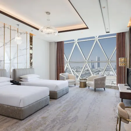 Velero Hotel Doha Lusail Отели рядом с достопримечательностью «Университет Катара»