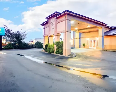 Quality Inn Florence Hotels in Lane County