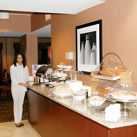 Sleep Inn & Suites