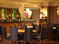 Blanco's Hotel Hotel di Baglan