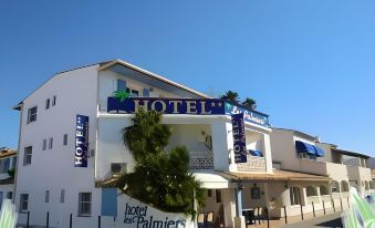 Hotel les Palmiers En Camargue