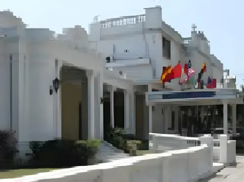 Hotel Majestic Отели рядом с достопримечательностью «Парк КУЛЬТУРАЛЬ ДЕЛЬ КАРИБЕ»