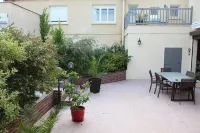 La Part des Anges Hotels in Mardeuil