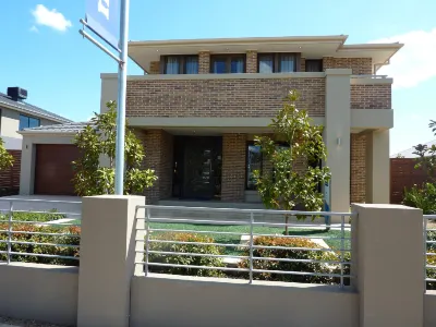 Lucky House Hotels in Werribee