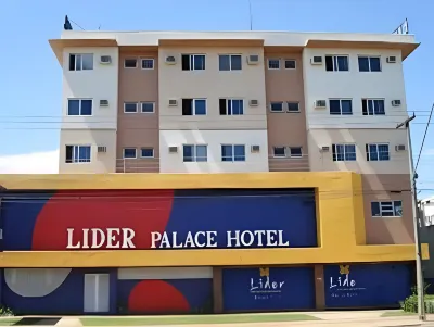 Lider Palace Hotel Hoteles cerca de Garganta do Diabo