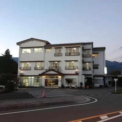 Resort Inn Fujihashi Hotels near Oike Park