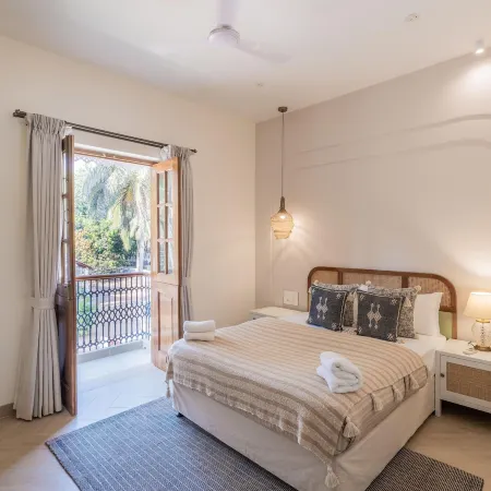 Elivaas Signature 4 BHK with Pvt Pool & Terrace - Opalys