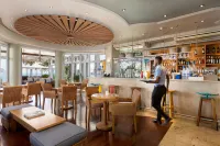 The Bay Hotel - Bar