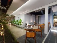 FX Stay & Coffee Hotels in Kraton