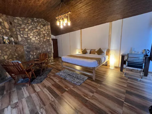 Adaara Retreat Hotels in Shitlakhet