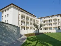 Hotel Resort Villa Luisa & Spa Hotels near Frescogarda