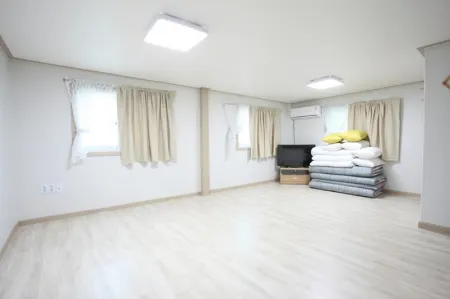 Yangyang Blue Sea Pension & B&B Отели рядом с достопримечательностью «Jukdo Beach»