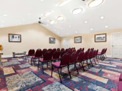 Best Western Okmulgee Hotels in Okmulgee