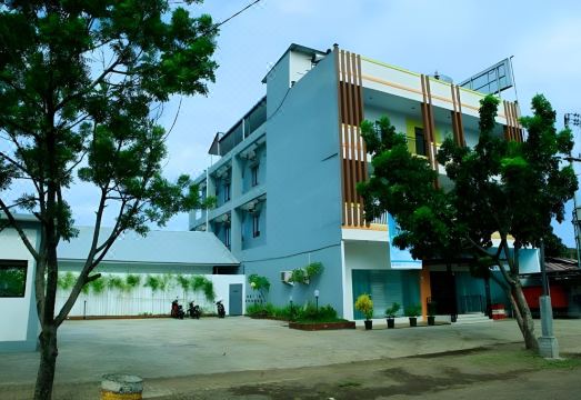 3. 호텔 서머..