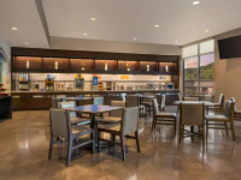 阿什維爾藍嶺山行車通道格洛酒店 阿什維爾酒店