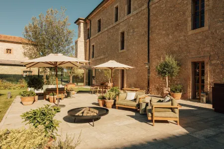 Abadia Retuerta LeDomaine Отели в г. Оливарес-де-Дуэро