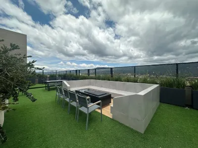 Apto con Jacuzzi Privado y vista verde Các khách sạn ở Cota