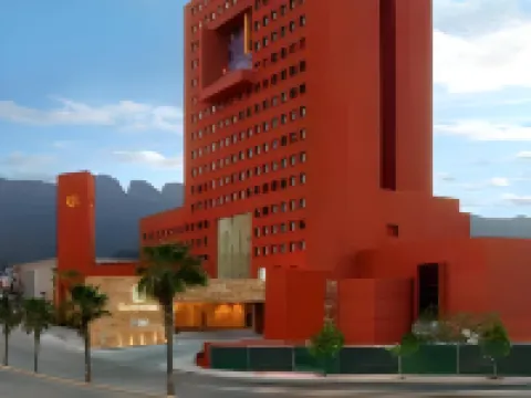 蒙特雷巴耶巴塞隆納羅