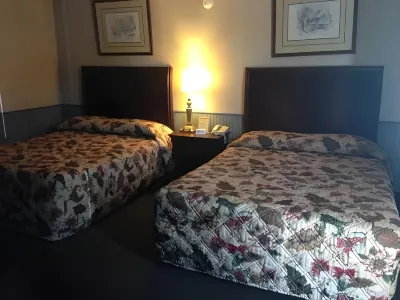 Cadet Motor Inn
