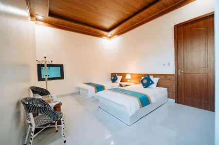 HG Hostel and Motobikes Отели в г. Хазянг