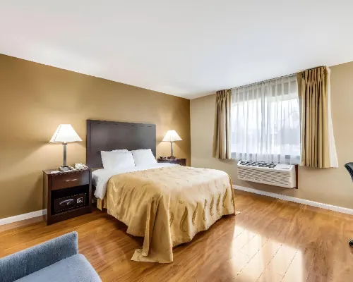 Econo Lodge Hotels in Mount Laurel