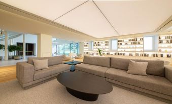 Elysian Jeju Golftel