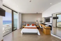 Crystal Springs Beach Hotel