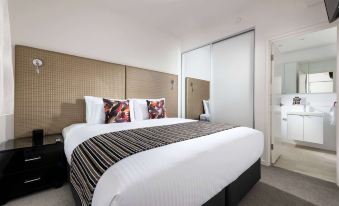 Ramada by Wyndham VetroBlu Scarborough Beach