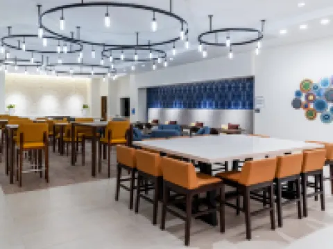 Hilton Garden Inn Longmont Hotels in Longmont