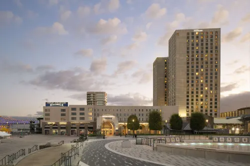 Hilton New Orleans Riverside Hotels in New Orleans