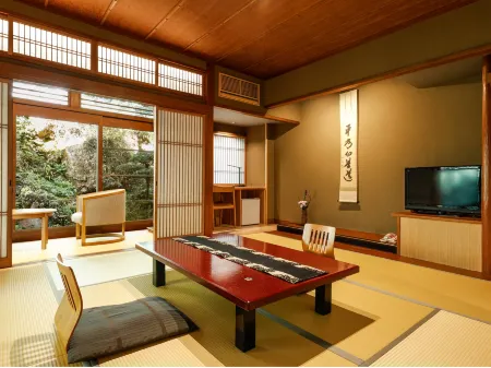 城崎山本屋