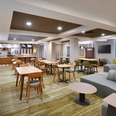 Courtyard Oklahoma City Northwest Отели в г. Оклахома-Сити