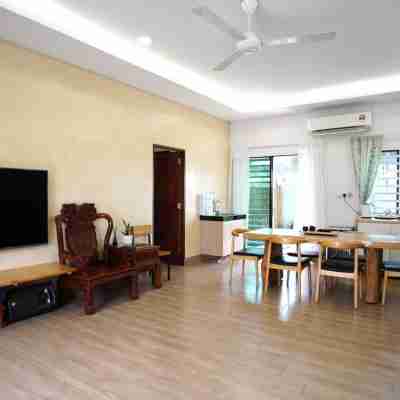 Voon Cottages@Pinjistation | Private Pool | 10pax Rooms
