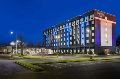 DoubleTree by Hilton Monroe Township Cranbury Hotels in Monroe Township