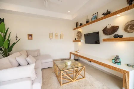 Close to Beach - Gated Community - Villa Salomé