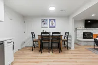 Comfortable stay near Park City & Midway! Easy Access, Keyless entry!