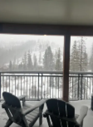 Spectacular Mountain Retreat