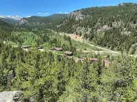 Cozy Family Cabin in Peaceful Valley Ranch Hotels in Boulder County