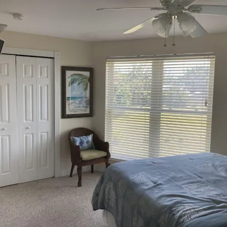 Well Equipped Pet/Smoke Free Family Home - bring your boat!