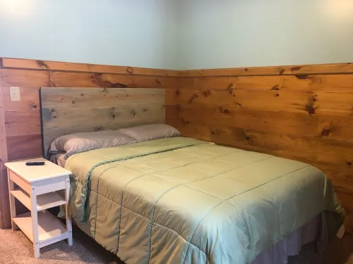 The River's Edge - Rare find along The Allegheny River 3 bedroom/ 1 1/2 bath