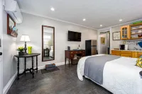 Lovely, Clean and Walkable in the Town of Luray.