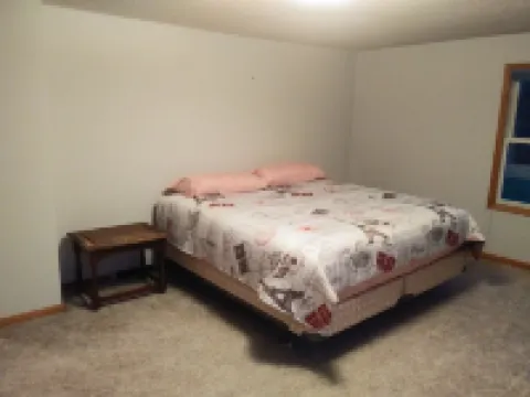 Quiet, remotely located in the country.