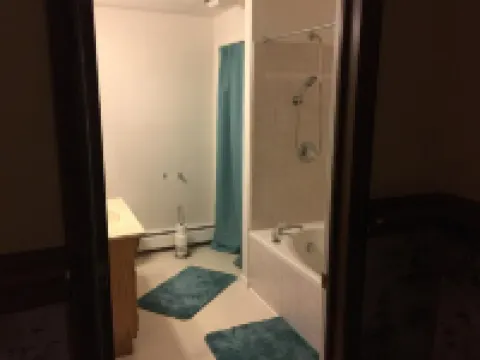 Efficiency Apt between Cornell, SUNY Cortland -Handicap Accessible