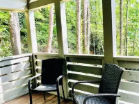 Simply irresistible - serenity by the pond Hotels in Catheys Creek