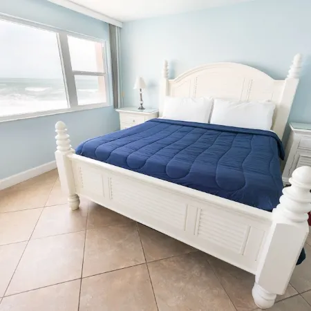 Beachfront 2Br Condo w/ Balcony & Heated Pool, Unit 224
