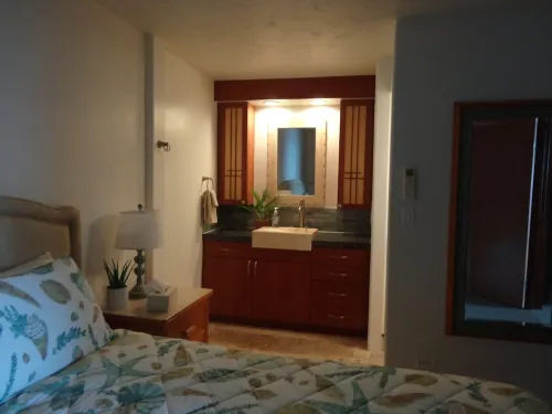 New VRBO Listing - Kailua Bay! All Ocean Views. Kona Alii in the heart of town.