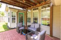 Luxury Stay - Office-Pet's Welcone!