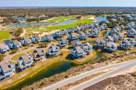 Newly Updated, Desirable Villa Next to Bhi Club - Discounted Nov & Dec Rates