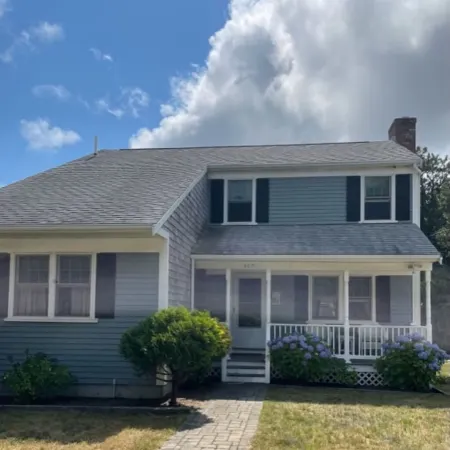 Cozy 2-Bedroom Apartment Just 6 Minutes Drive to Cape Cod Beaches